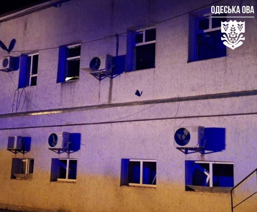 Росіяни масовано атакували Одещину: пошкоджена інфраструктура